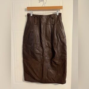 Vintage 90s leather pencil skirt - Pia Rucci Size 8